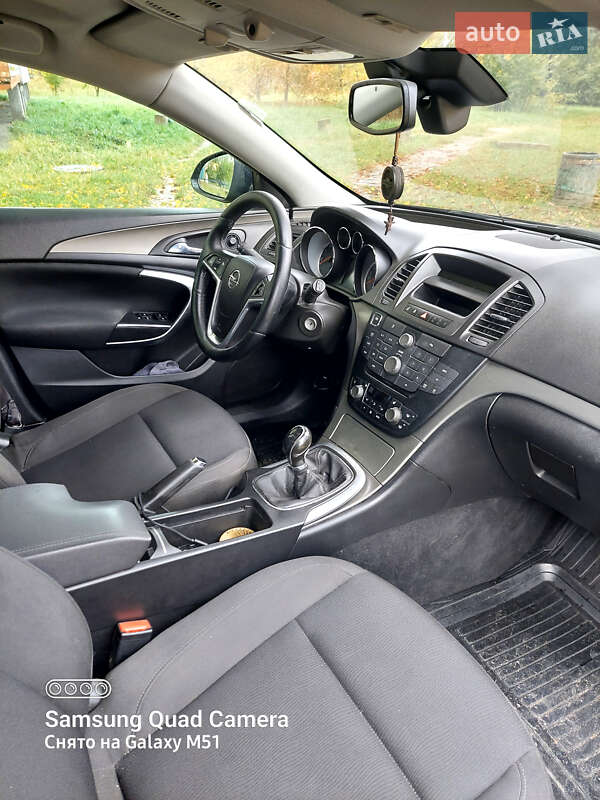 Универсал Opel Insignia 2012 в Боярке