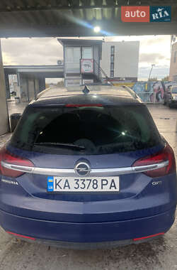 Универсал Opel Insignia 2016 в 