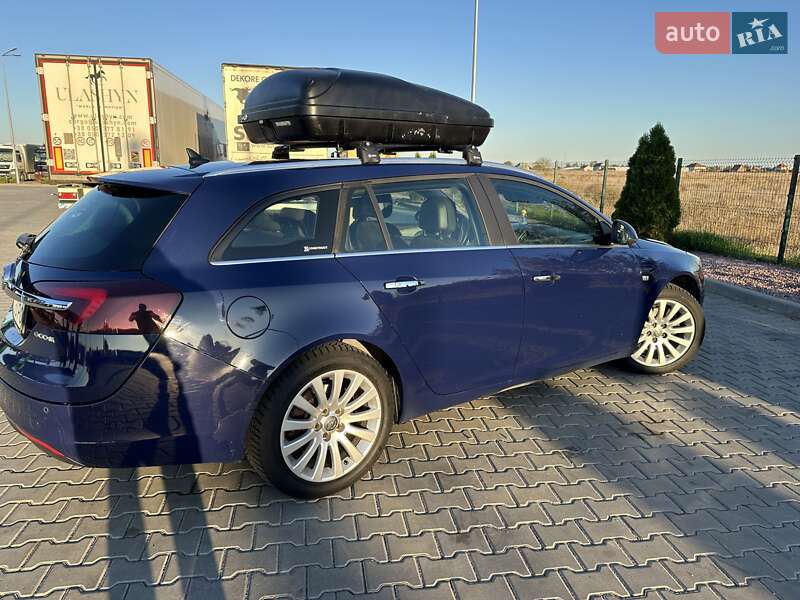 Универсал Opel Insignia 2014 в Одессе