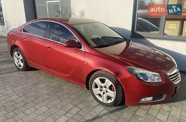 Седан Opel Insignia 2009 в Львові