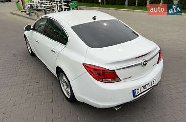 Седан Opel Insignia 2011 в 