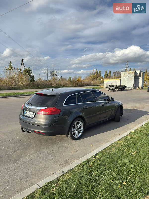 Универсал Opel Insignia 2012 в Ровно фото 7 Универсал Opel Insignia 2012 в Ровно