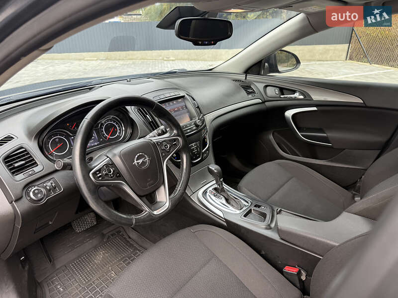 Універсал Opel Insignia 2015 в Кременці