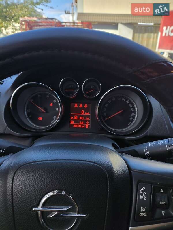 Универсал Opel Insignia 2012 в Софиевской Борщаговке фото 5 Универсал Opel Insignia 2012 в Софиевской Борщаговке