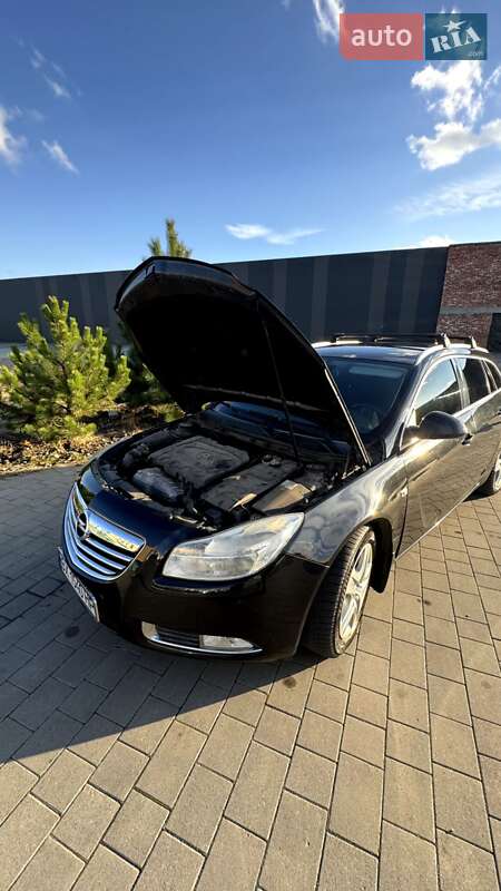 Универсал Opel Insignia 2012 в Хмельницком