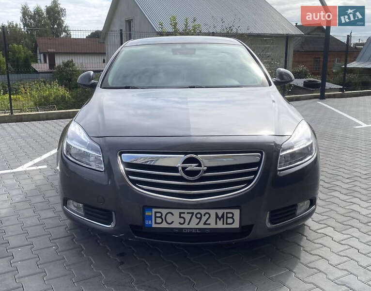 Opel Insignia 2010