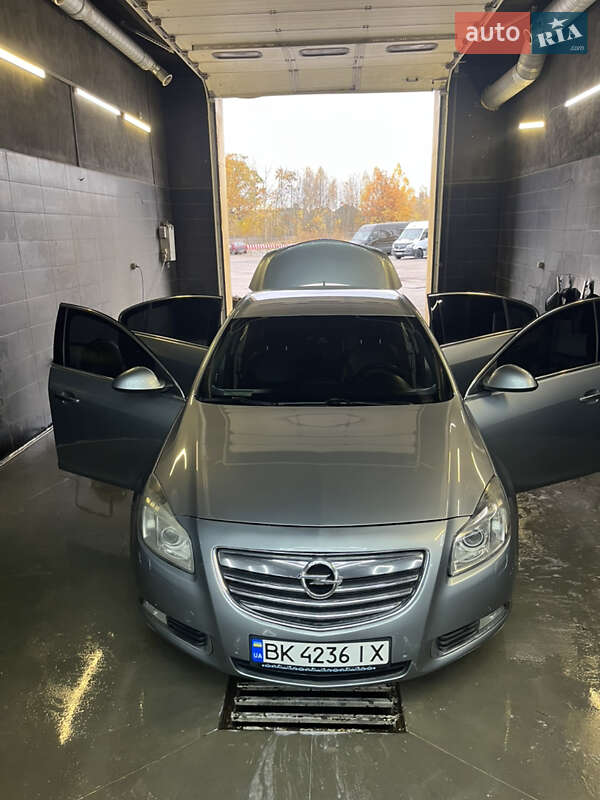 Opel Insignia 2012