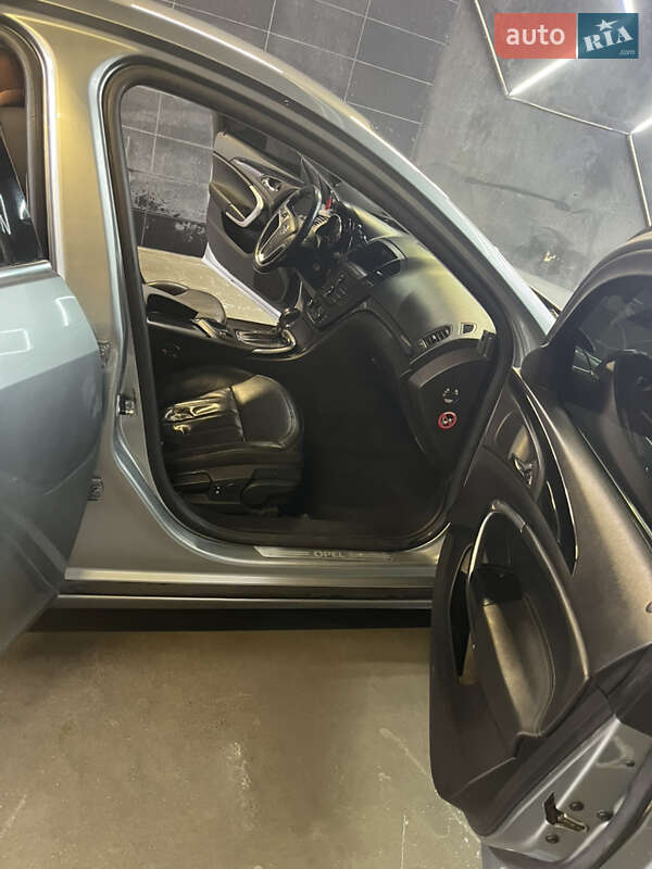 Седан Opel Insignia 2012 в Ровно фото 8 Седан Opel Insignia 2012 в Ровно