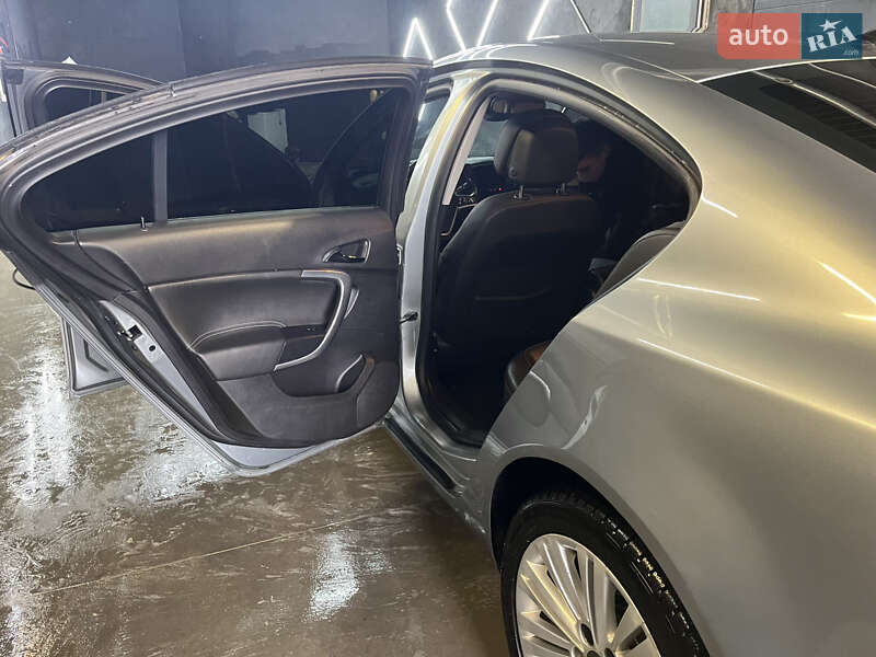 Седан Opel Insignia 2012 в Ровно фото 11 Седан Opel Insignia 2012 в Ровно