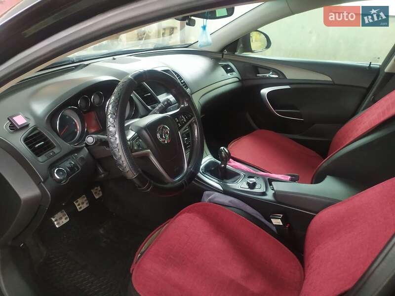 Универсал Opel Insignia 2010 в Шептицькому