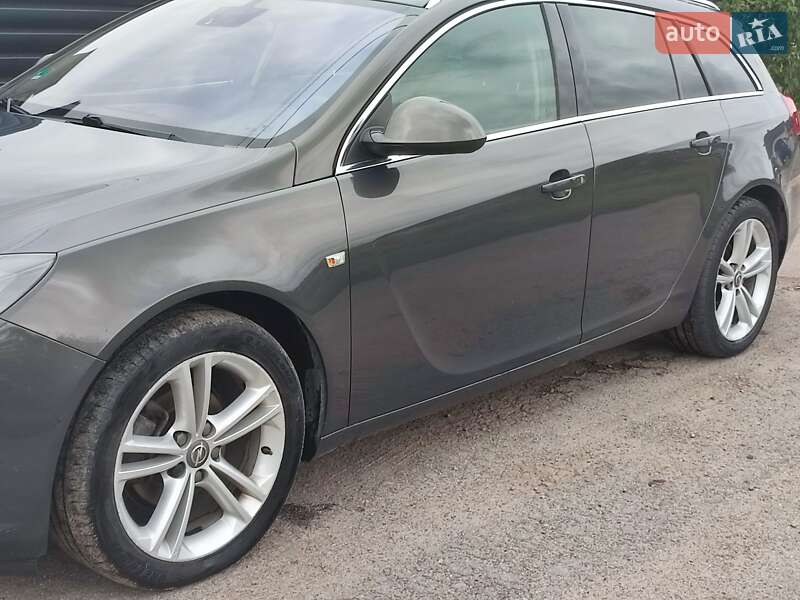 Универсал Opel Insignia 2013 в Виннице