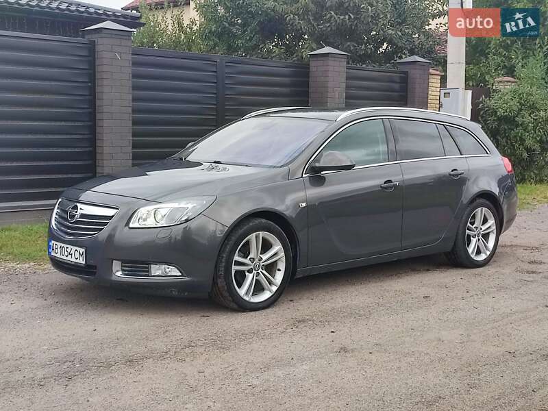 Универсал Opel Insignia 2013 в Виннице
