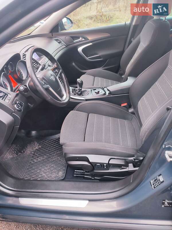 Универсал Opel Insignia 2013 в Виннице