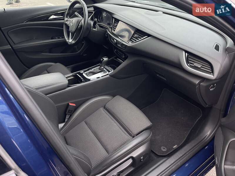Универсал Opel Insignia 2020 в Киеве фото 9 Универсал Opel Insignia 2020 в Киеве