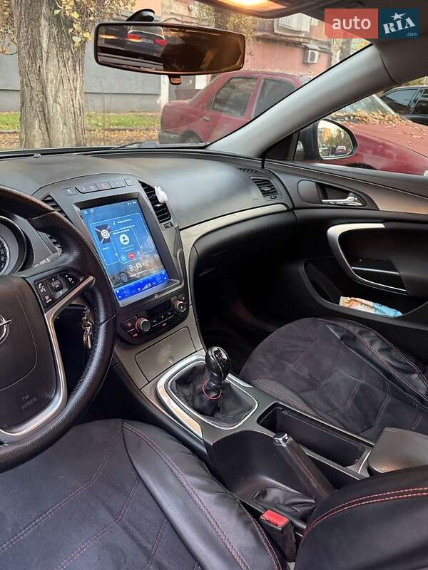 Лифтбек Opel Insignia 2010 в Кривом Роге фото 11 Лифтбек Opel Insignia 2010 в Кривом Роге