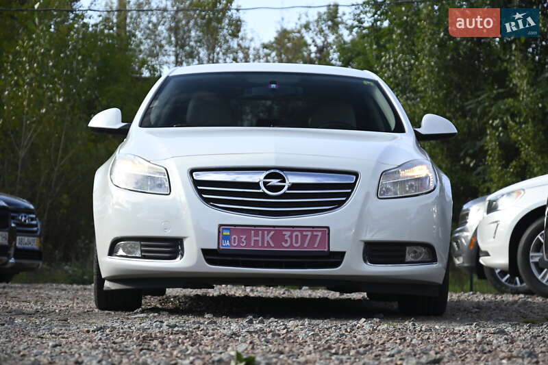 Седан Opel Insignia 2009 в Бердичеве