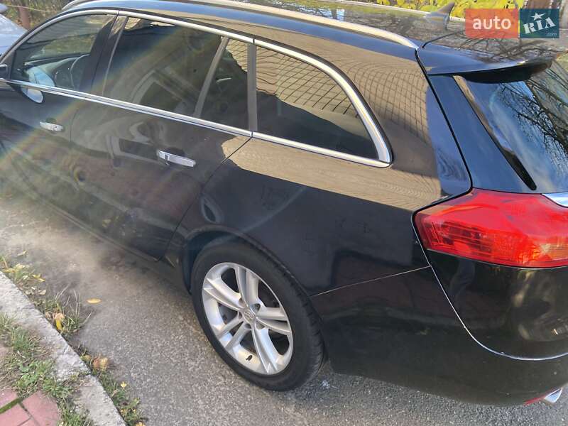 Универсал Opel Insignia 2009 в Киеве