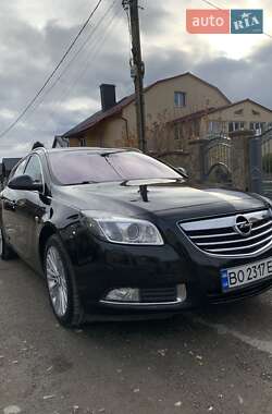 Универсал Opel Insignia 2013 в Тернополе