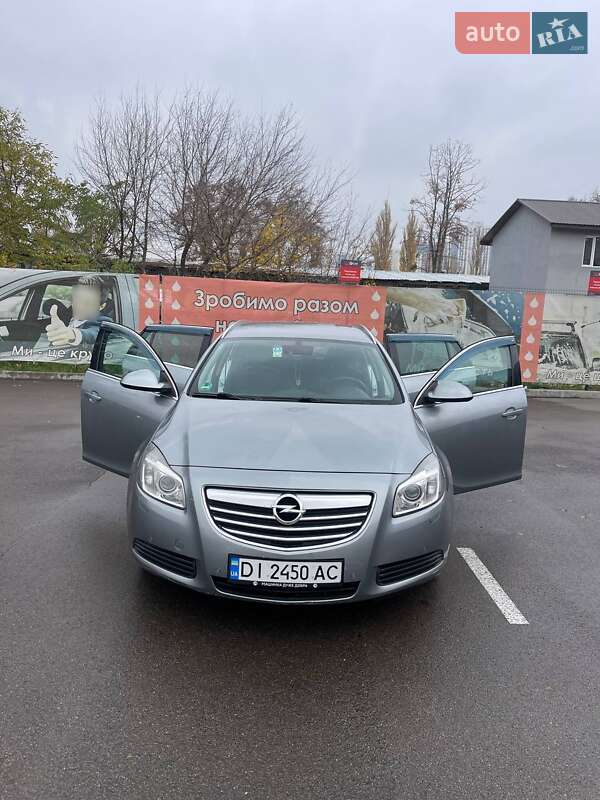 Opel Insignia 2010