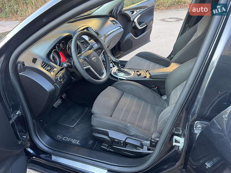 Универсал Opel Insignia 2012 в Львове