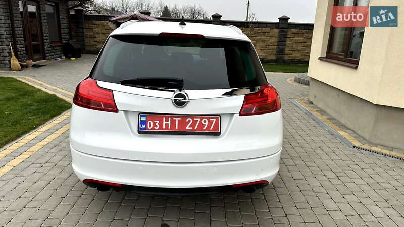 Универсал Opel Insignia 2010 в Луцке