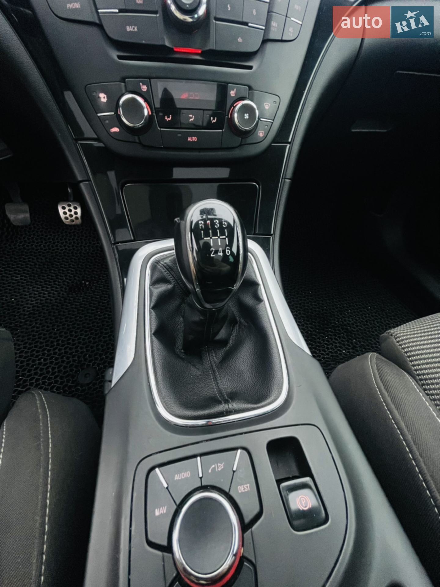 2010 Opel Insignia - мініатюра 51