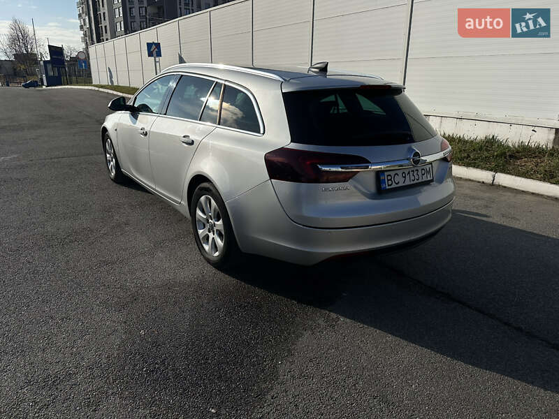 Универсал Opel Insignia 2015 в Львове фото 8 Универсал Opel Insignia 2015 в Львове