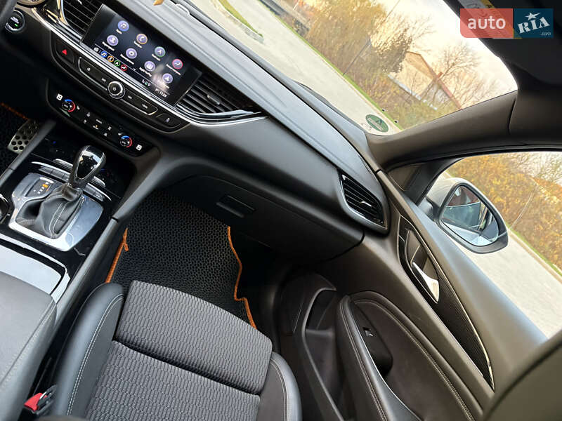 Универсал Opel Insignia 2018 в Бережанах