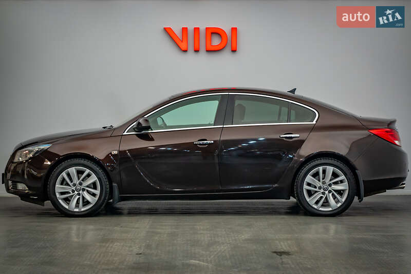 Седан Opel Insignia 2013 в Киеве