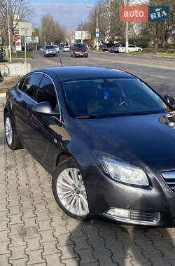 Седан Opel Insignia 2010 в Херсоні