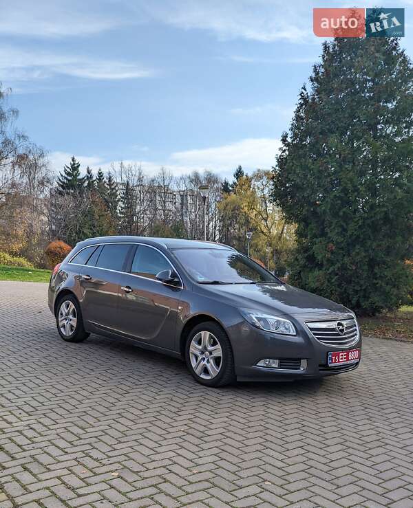 Универсал Opel Insignia 2012 в Луцке фото Универсал Opel Insignia 2012 в Луцке