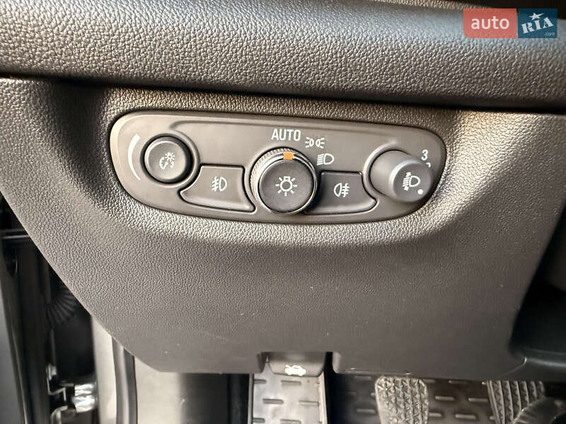 Универсал Opel Insignia 2018 в Ивано-Франковске фото 44 Универсал Opel Insignia 2018 в Ивано-Франковске