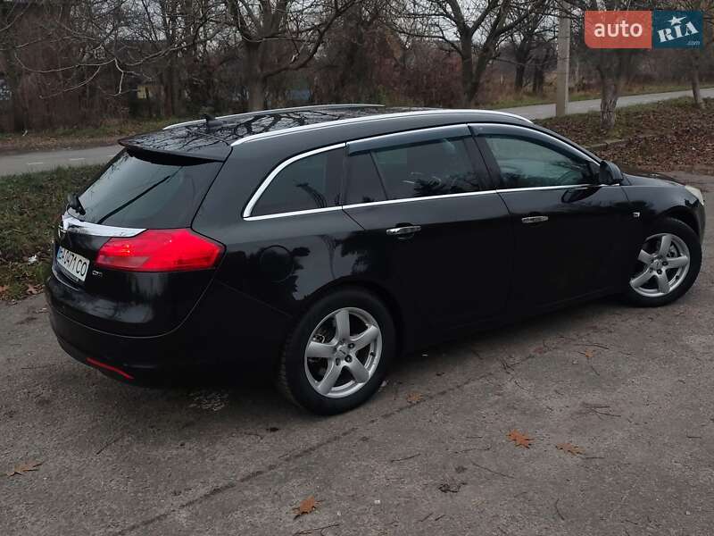 Універсал Opel Insignia 2010 в Шептицькому