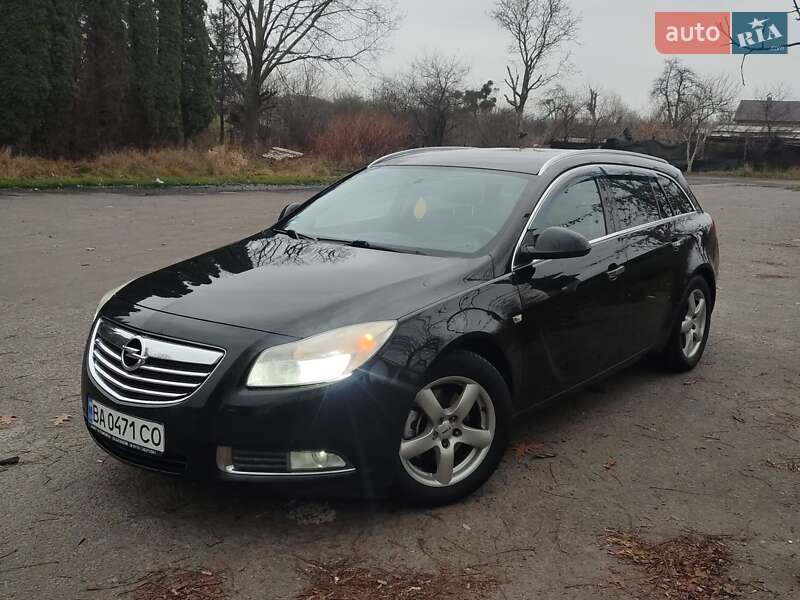 Універсал Opel Insignia 2010 в Шептицькому