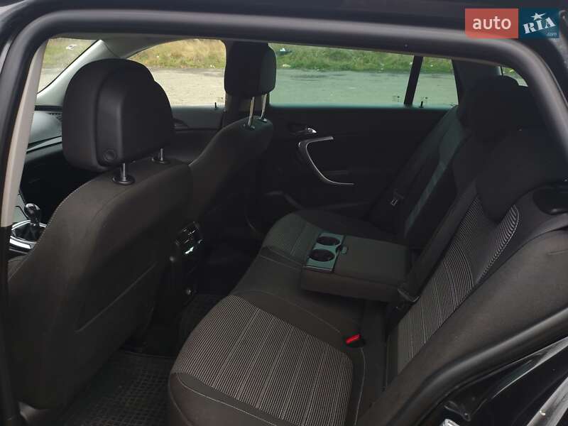 Універсал Opel Insignia 2010 в Шептицькому