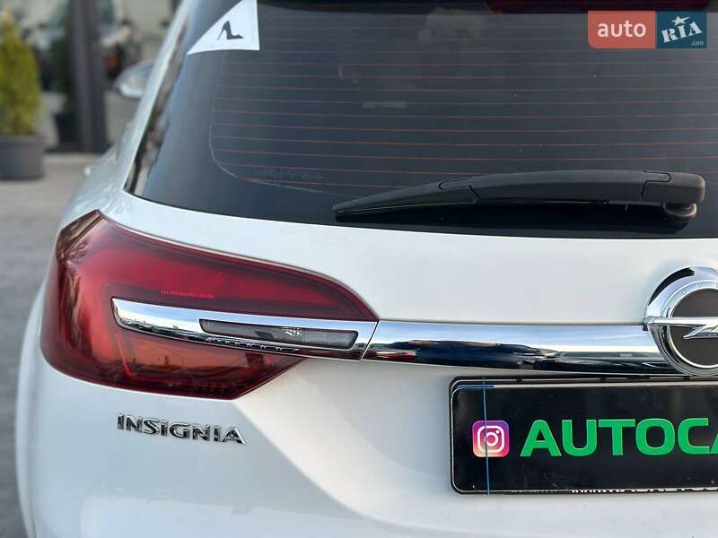 Универсал Opel Insignia 2016 в Киеве