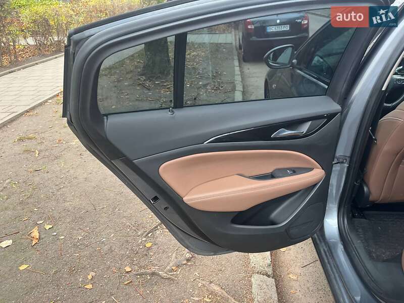 Лифтбек Opel Insignia 2019 в Львове