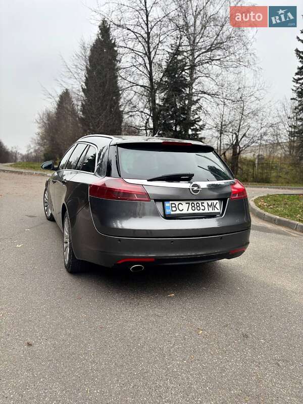 Універсал Opel Insignia 2009 в Трускавці