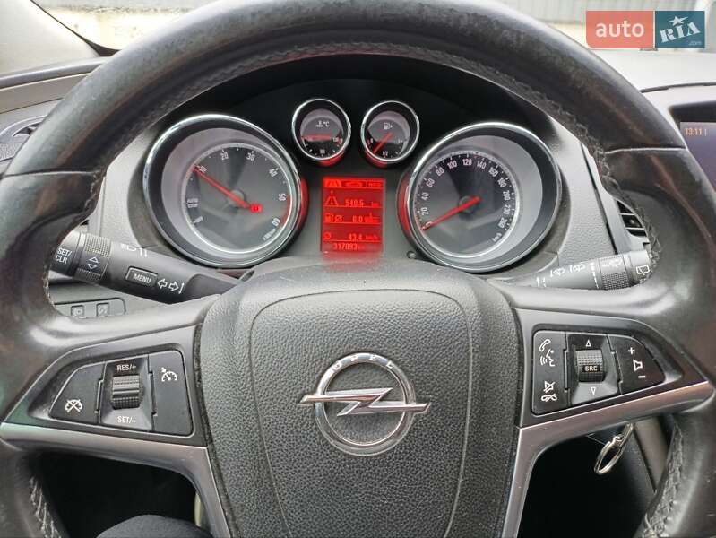 Універсал Opel Insignia 2013 в Львові