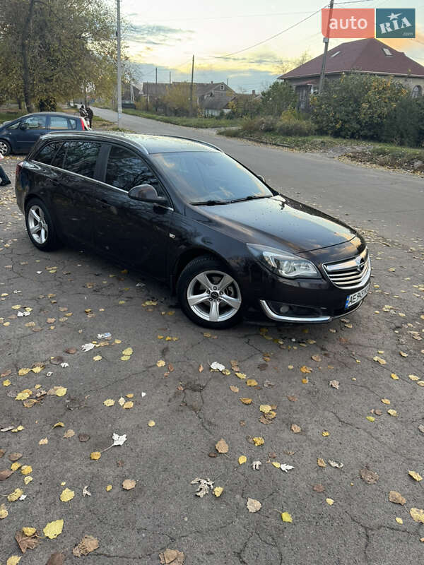 Универсал Opel Insignia 2014 в Кривом Роге