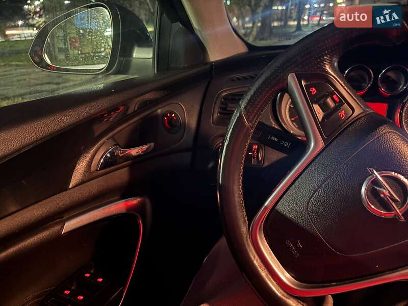 Універсал Opel Insignia 2009 в Трускавці