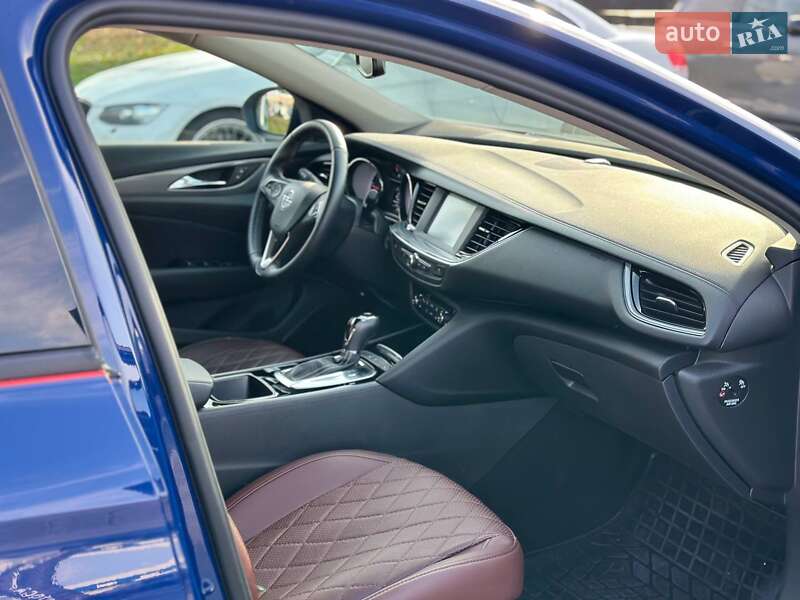 Лифтбек Opel Insignia 2019 в Киеве фото 16 Лифтбек Opel Insignia 2019 в Киеве