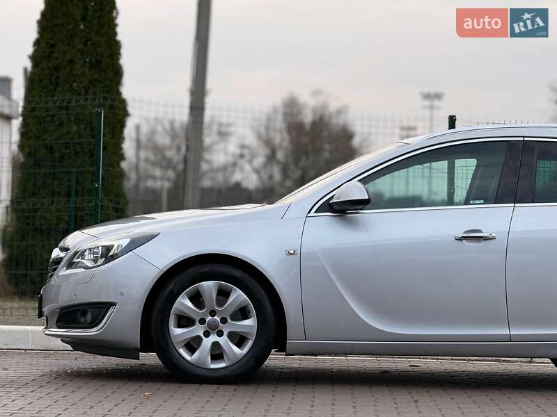 Универсал Opel Insignia 2016 в Киеве