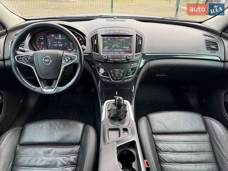 Универсал Opel Insignia 2016 в Киеве
