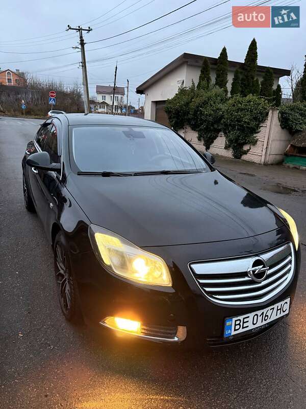 Седан Opel Insignia 2011 в Хмельницькому