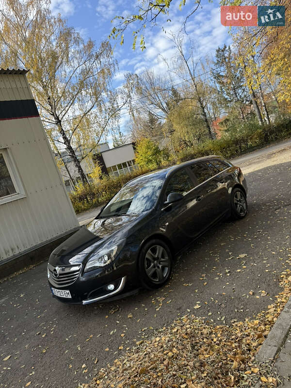Универсал Opel Insignia 2014 в Черновцах