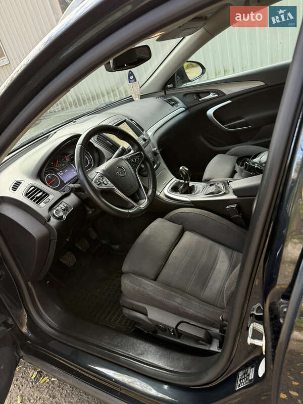Универсал Opel Insignia 2014 в Черновцах