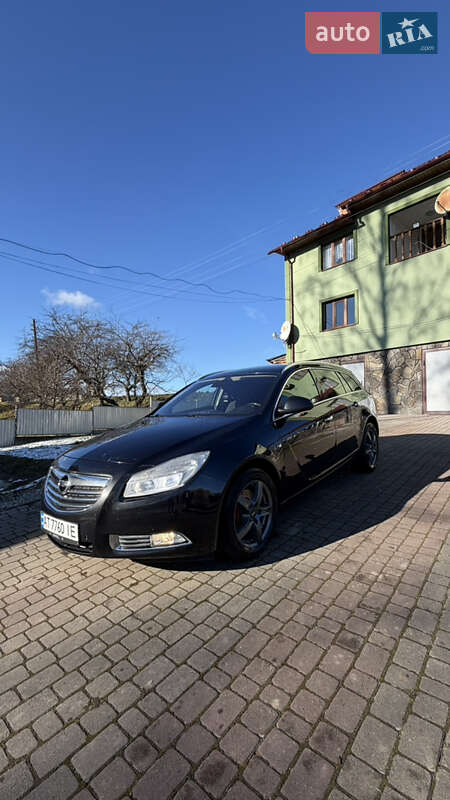 Універсал Opel Insignia 2011 в Коломиї