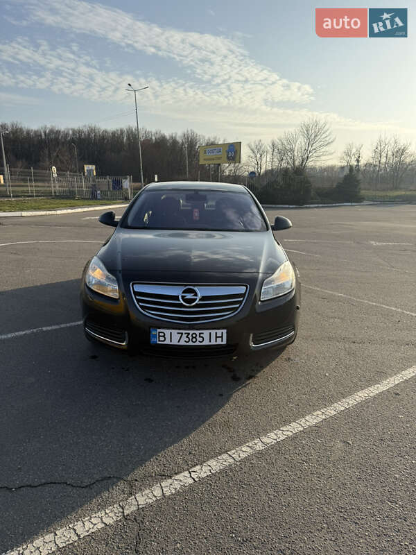 Ліфтбек Opel Insignia 2009 в Полтаві
