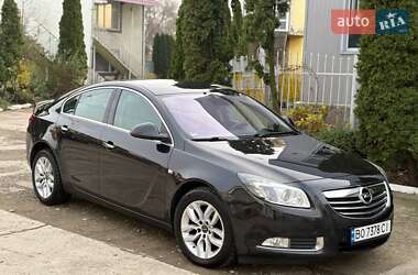 Седан Opel Insignia 2009 в Чернівцях